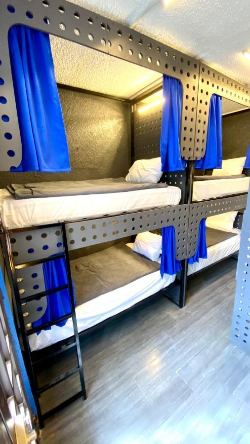 Roomies Hostel Roma Мехико Экстерьер фото