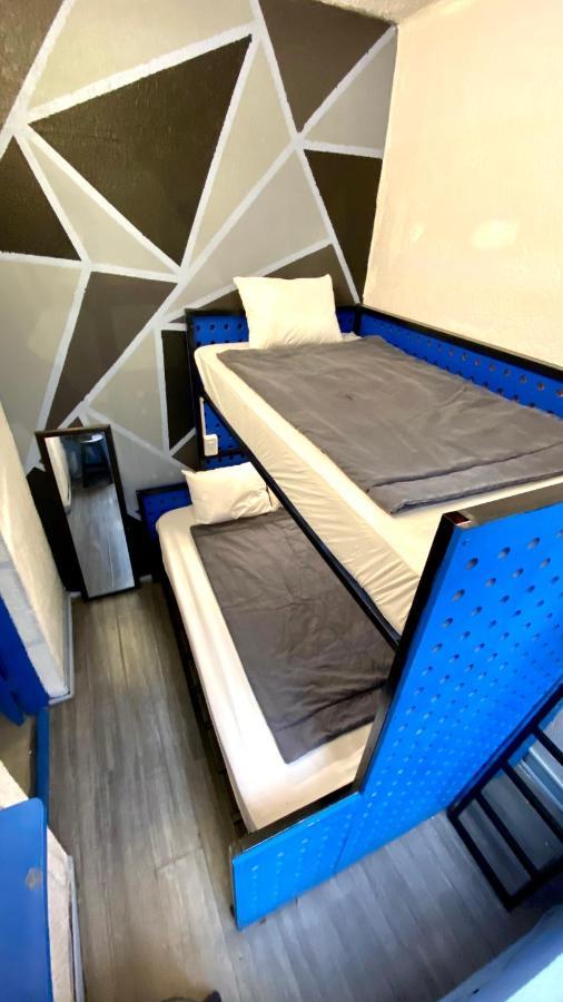 Roomies Hostel Roma Мехико Экстерьер фото