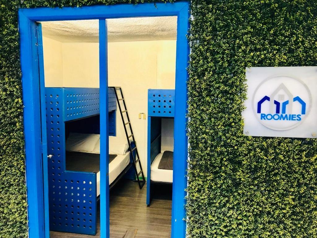 Roomies Hostel Roma Мехико Экстерьер фото