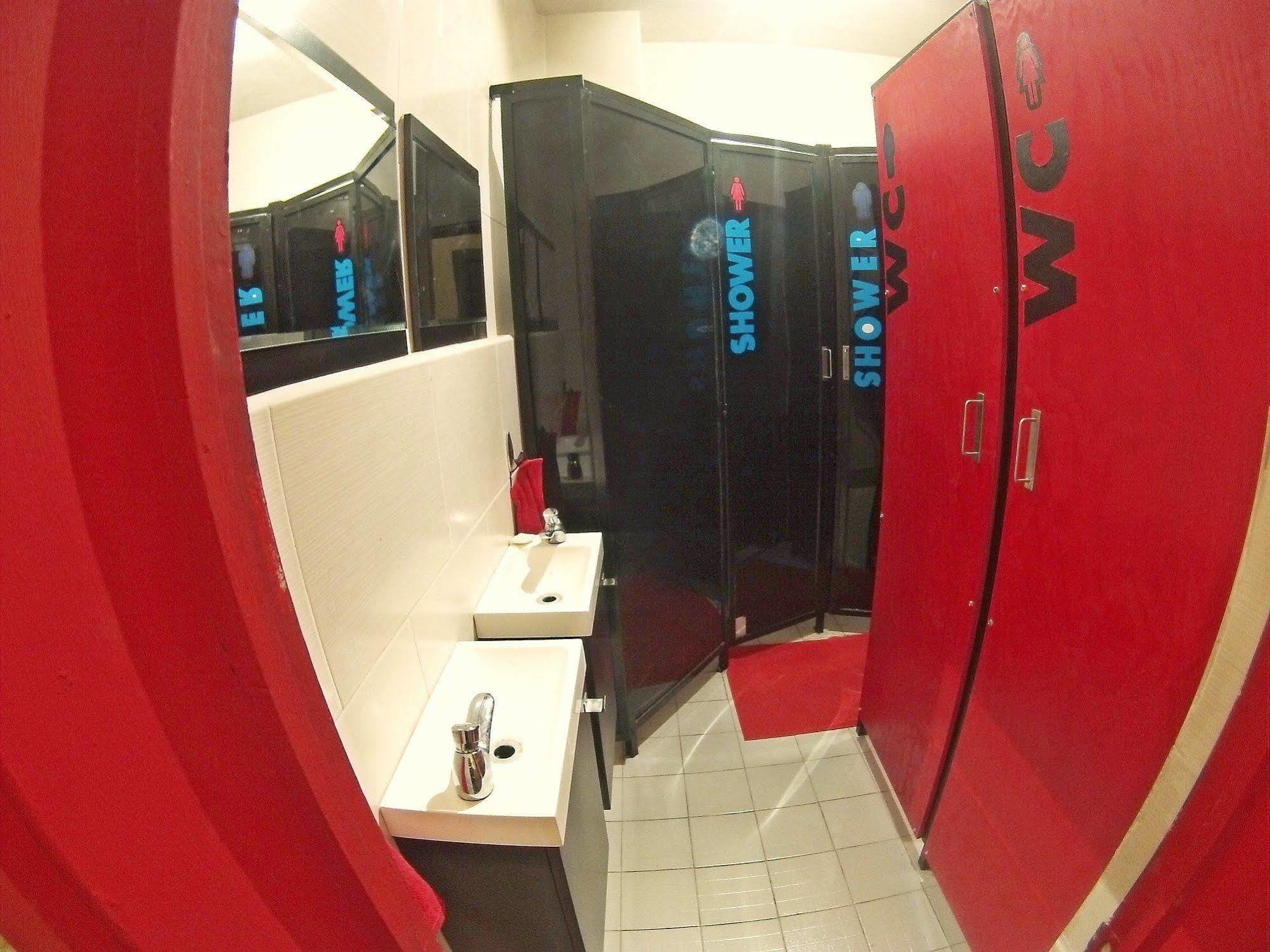 Roomies Hostel Roma Мехико Экстерьер фото